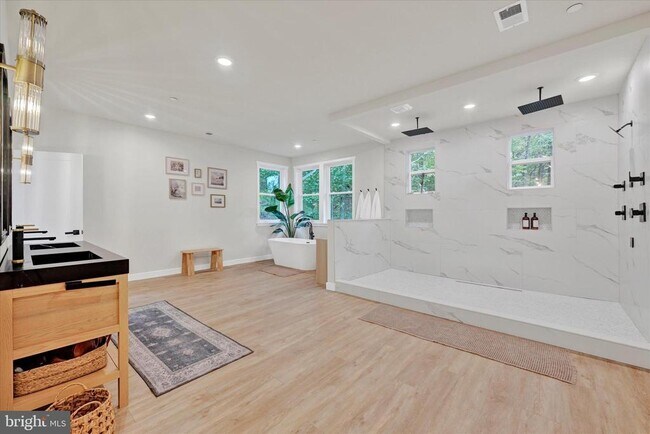 Building Photo - 5437 Glen Arm Rd