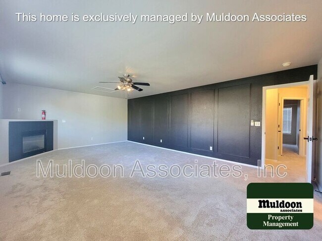Building Photo - 6677 Wild Indigo Dr