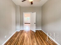 Building Photo - 3BR Bremerton Home with Vintage Charm & Mo...