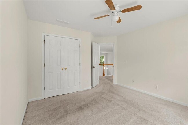 Building Photo - 1440 Grovehurst Dr