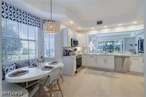 Building Photo - 10160 Bellavista Cir