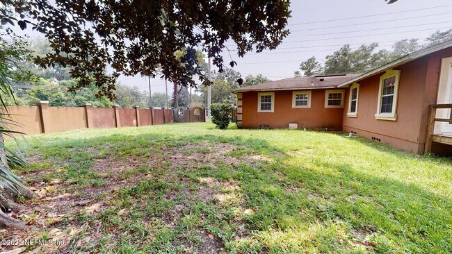 Building Photo - 8229 Hogan Rd