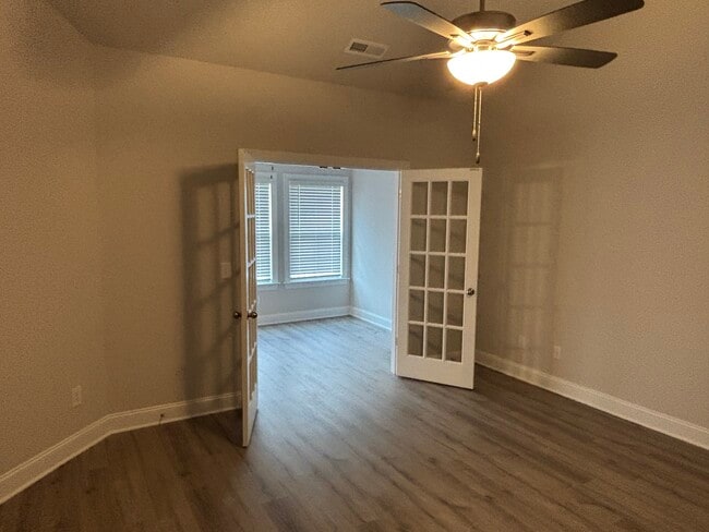 Building Photo - 1541 Barnstable Ct