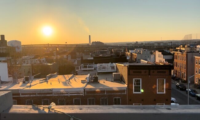 Rooftop deck - 1 E Randall St