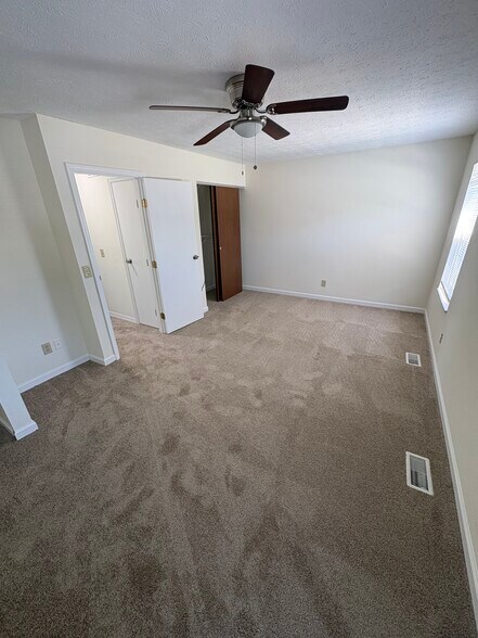 Building Photo - 7977 Tall Timbers Dr