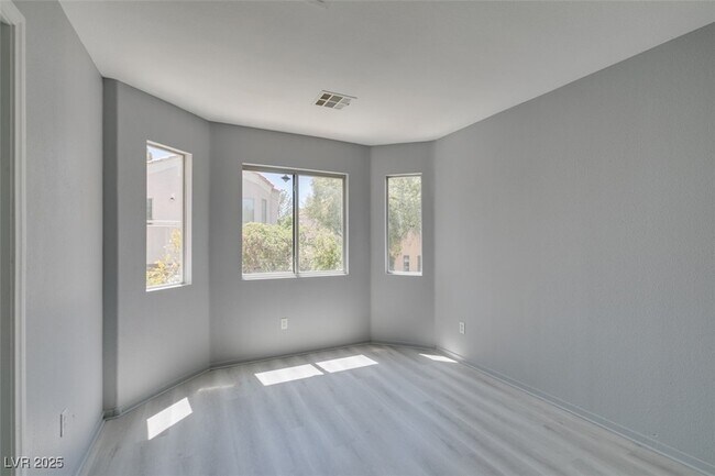 Building Photo - 803 Binbrook Dr