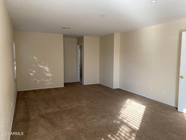 Building Photo - 7500 E Deer Valley Rd