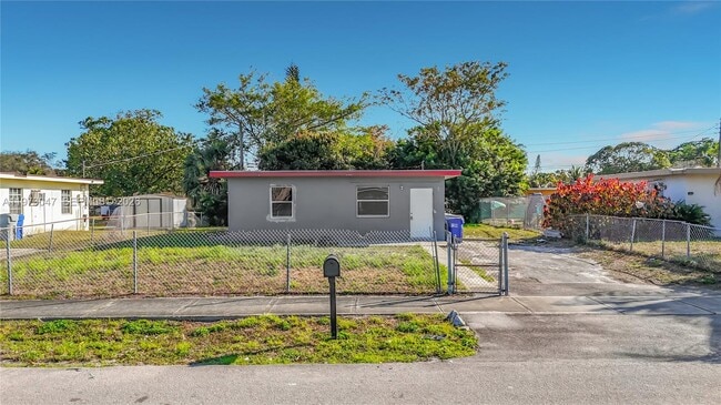 Building Photo - 2408 NW 8th St