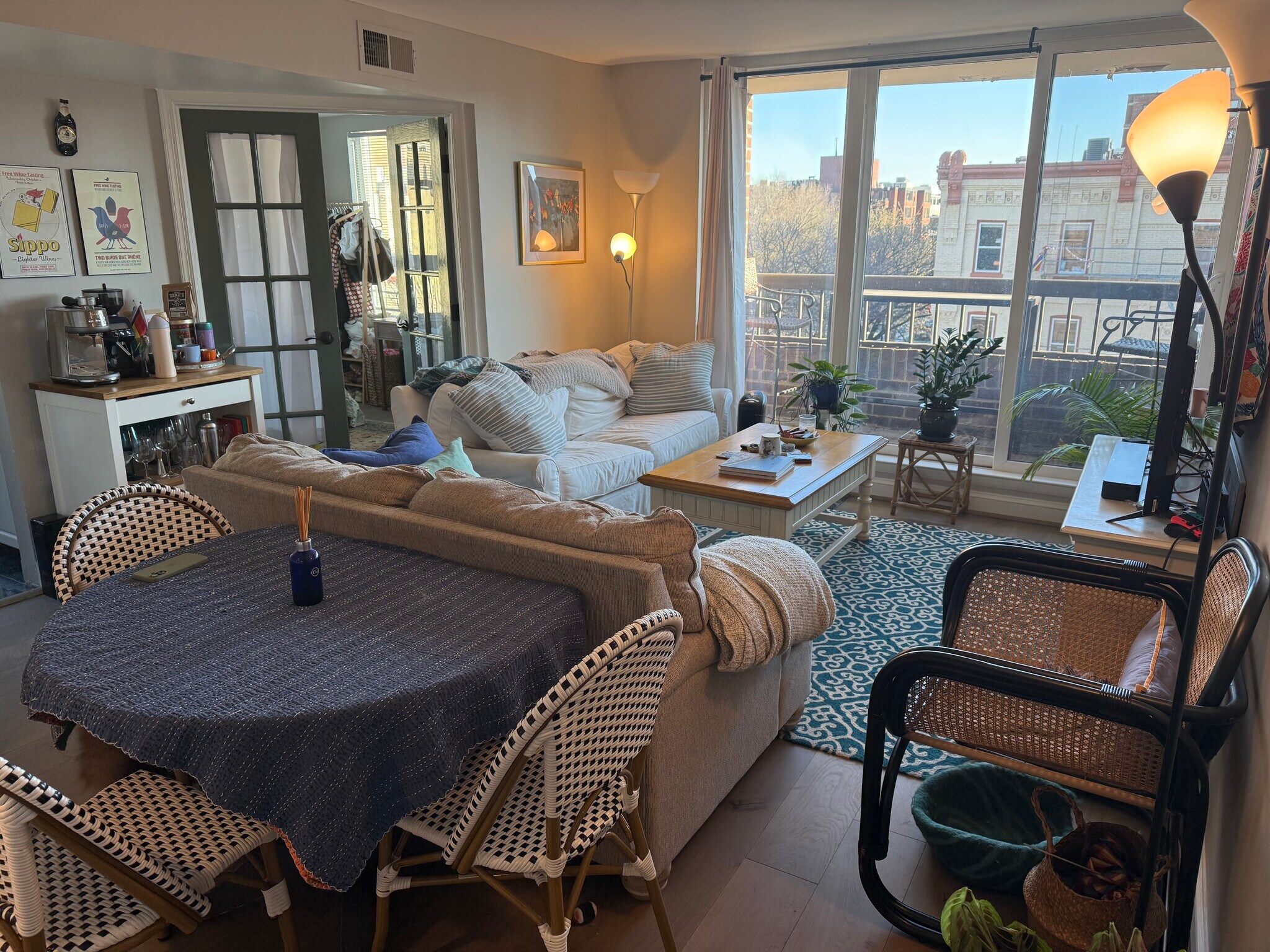 Building Photo - 1700 17th St NW