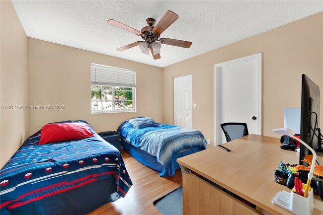 Building Photo - 3752 San Simeon Cir