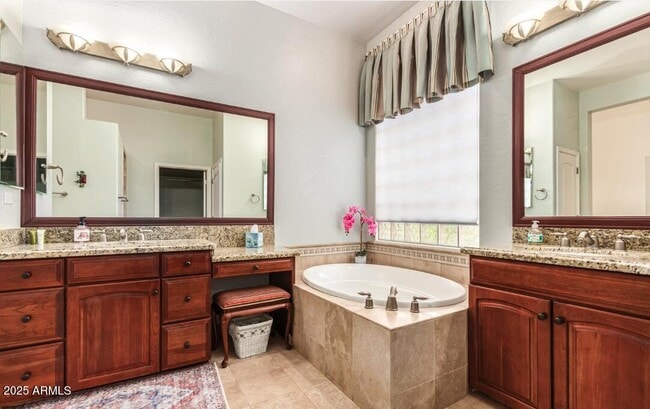 Building Photo - 12847 W Panchita Dr