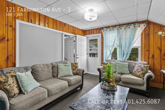 Building Photo - 121 Farmington Ave