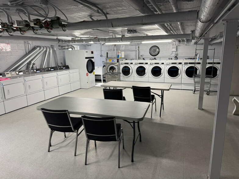 Building Photo - 218 Prospect Ave