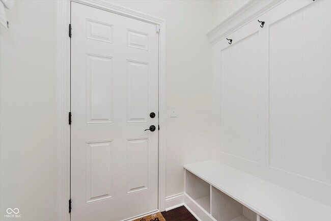 Building Photo - 10264 Normandy Way