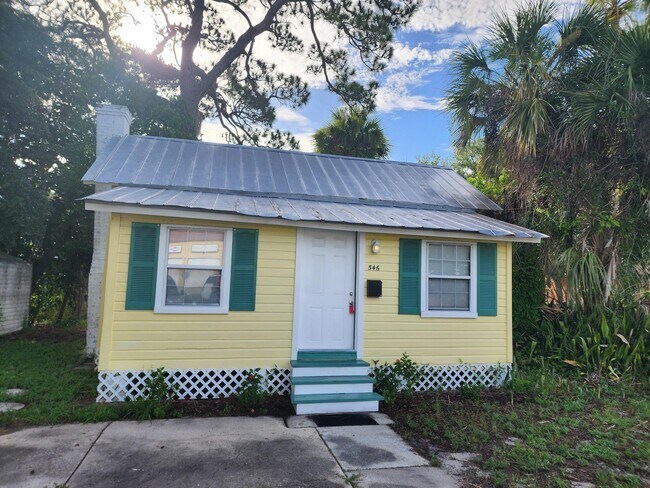 Primary Photo - 346 Forrest Ave