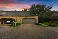 Building Photo - 18118 Lakeside Ln