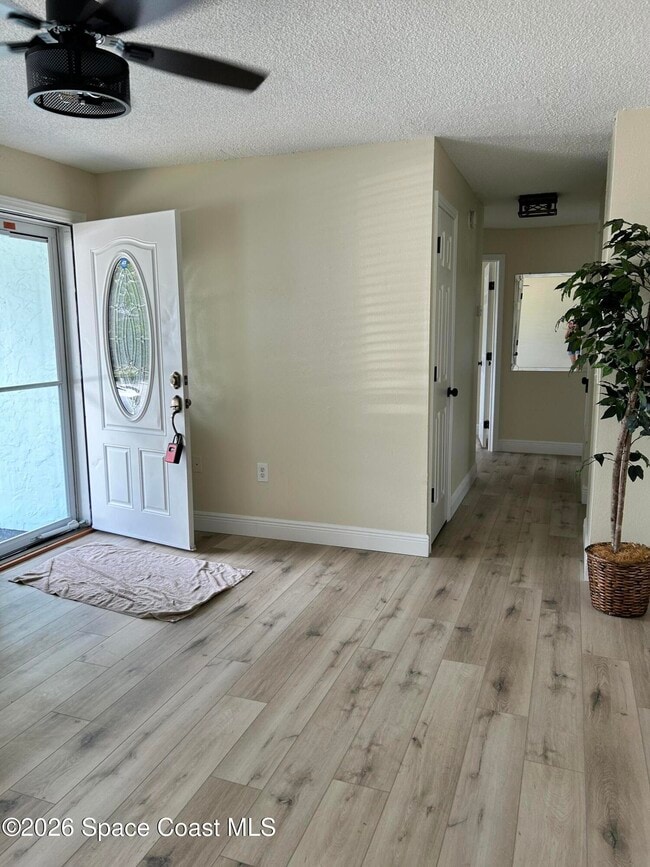 Building Photo - 437 Via Palermo Ct