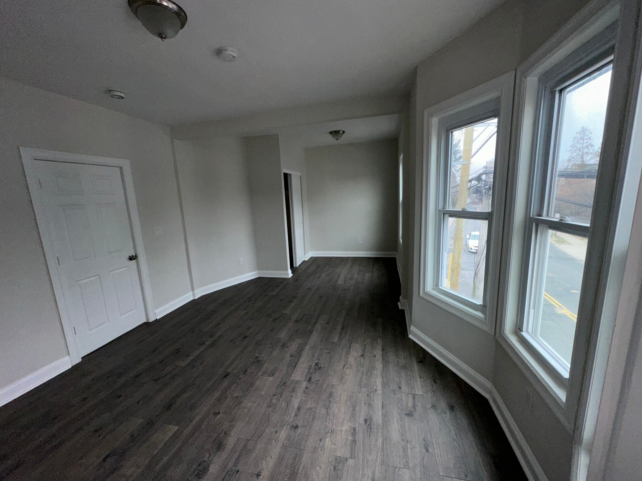 Building Photo - 182 Ashford Ave