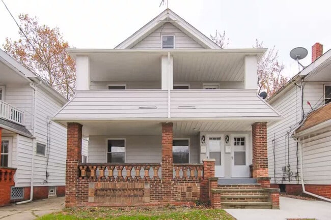 Building Photo - 1817 Mayview Ave