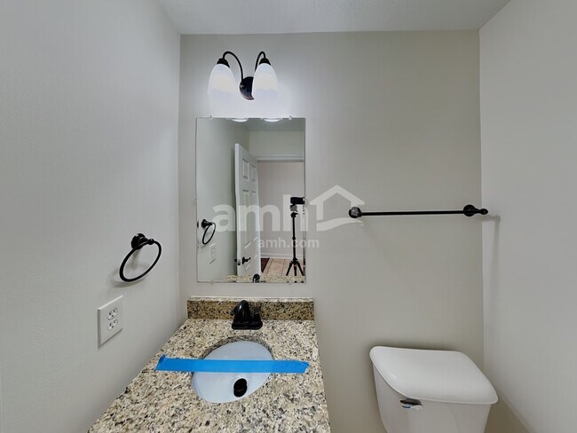 Building Photo - 1130 Mastell Dr