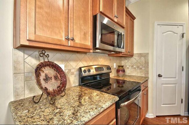 Building Photo - 568 Panorama Park Pl