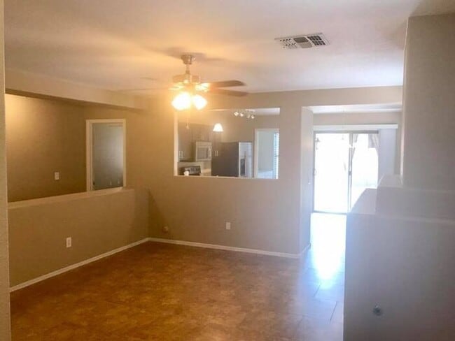 Building Photo - 3-bedroom, 2-bath on oversized lot