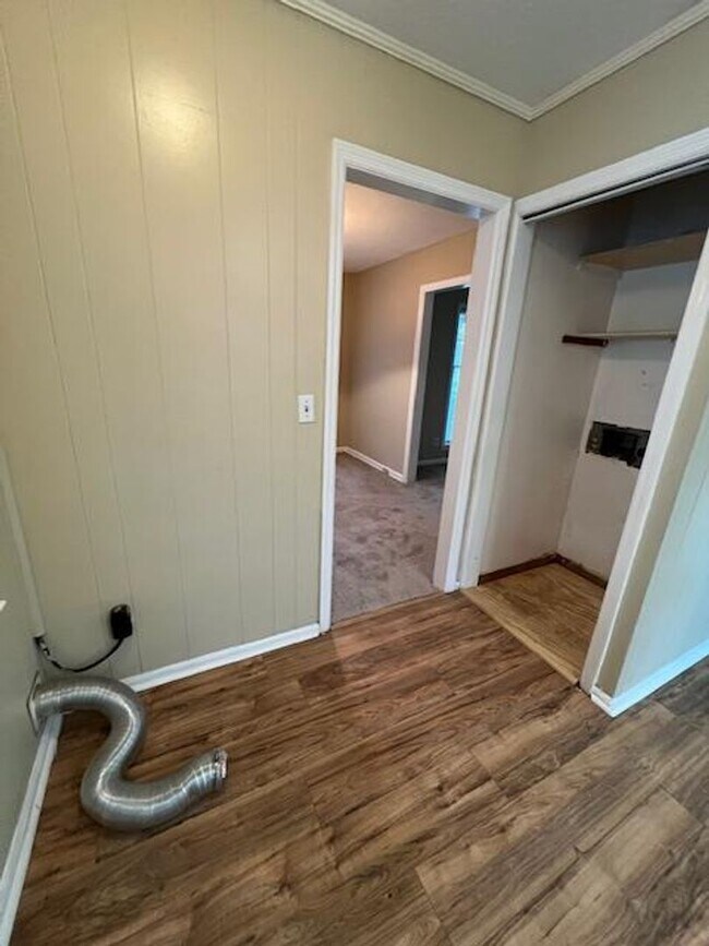 Building Photo - 3 Bedroom/2 Bath Home in Valdosta