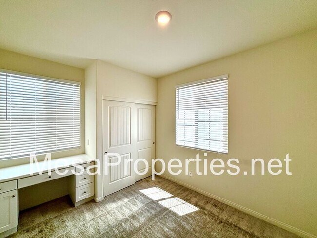 Building Photo - 13422 Menchaca Ct