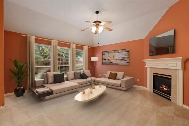 Building Photo - 11618 Columbia Pines Ln