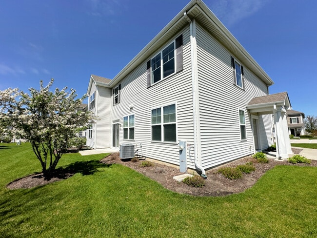 Building Photo - 652 Anchorage Ct