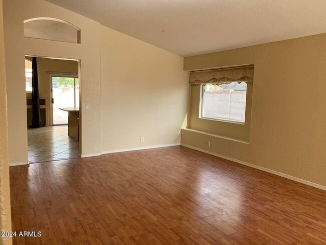 Building Photo - 814 W Morelos St