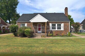 Building Photo - 1150 S Oswego Ave