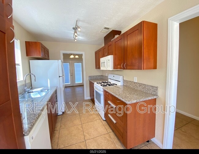 Building Photo - 6537 Orchid Hill Cir