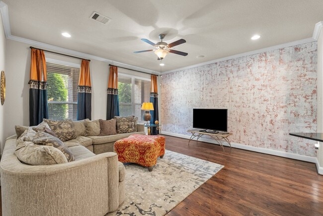 Building Photo - 416 Via Regatta Dr