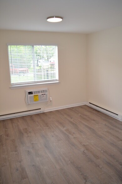 Building Photo - 50 Myano Ln