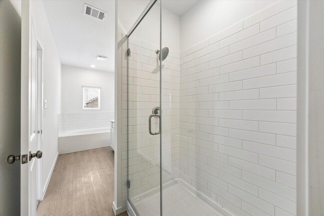 Building Photo - 2207 Salinas Dr