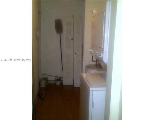 Building Photo - 9373 Fontainebleau Blvd