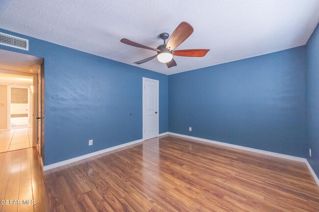 Building Photo - 3021 Fierro Dr
