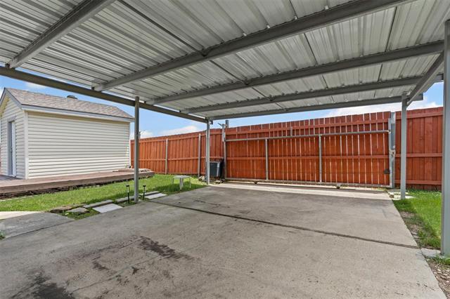 Building Photo - 1100 Cedarcrest Dr