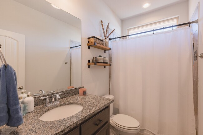 Building Photo - 1 Valley Rd