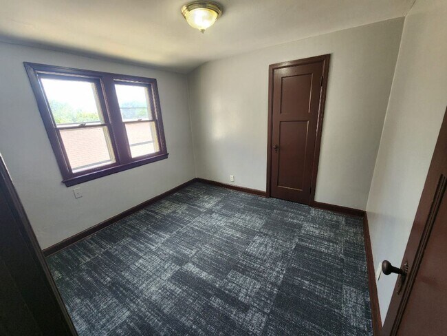 Building Photo - 4458-4460 N 65th St