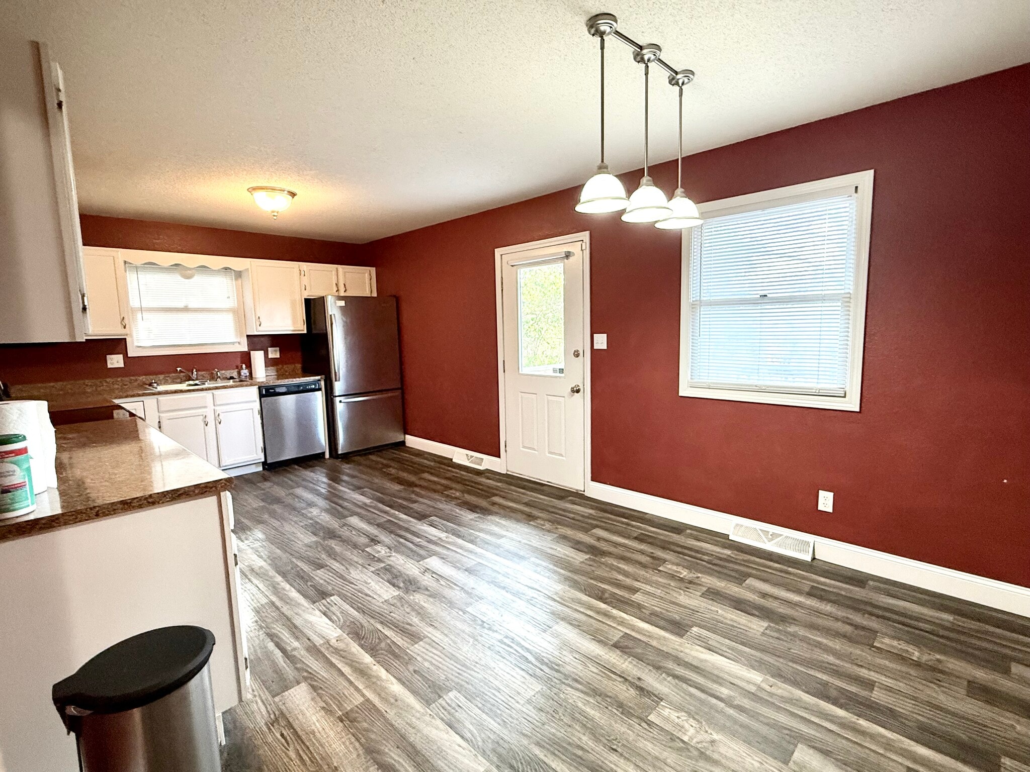 Building Photo - 2317 Independence Ct