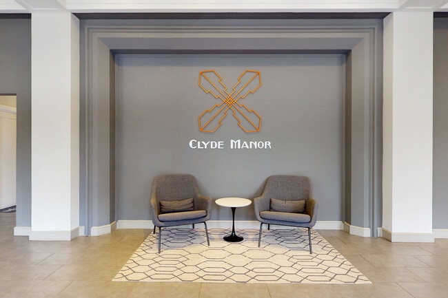 Building Lobby - Clyde Manor