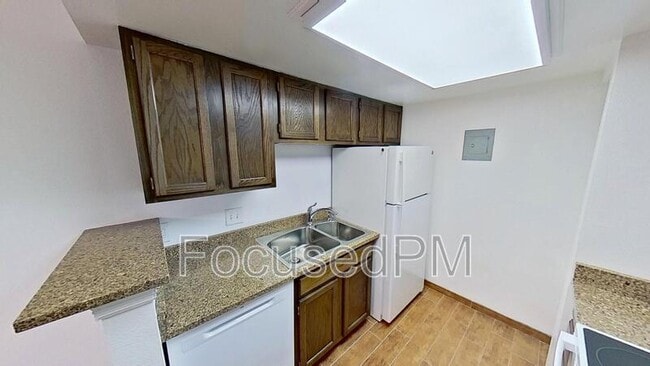 Building Photo - 4400 S Quebec St