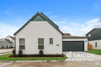 Building Photo - 9835 Willow Creek Commerce Dr