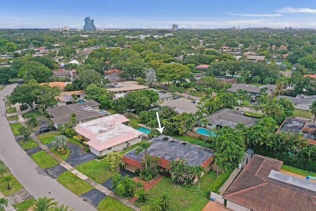 Building Photo - 4721 Sarazen Dr