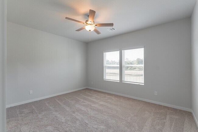 Building Photo - 134 Alset Dr