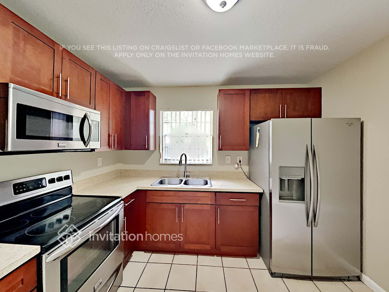 Building Photo - 14543 SW 127th Ct