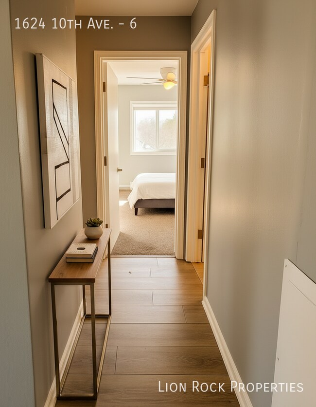 Building Photo - 1624 10th Ave