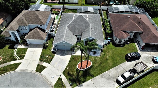 Building Photo - 304 Crisan Ct